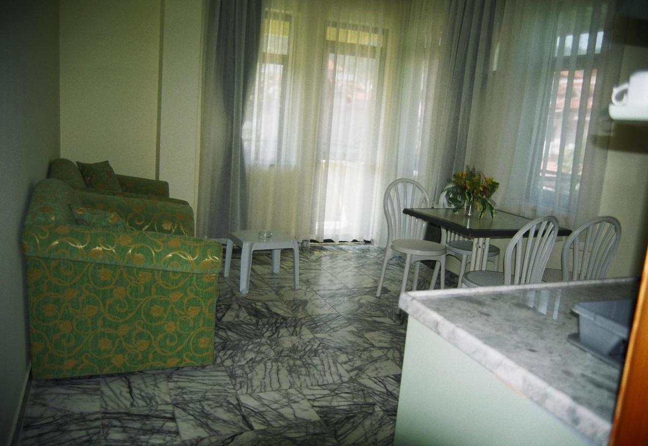 Oezay Apart Otel Mugla Exteriér fotografie